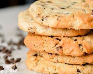 Chocolate Chip Cookie
