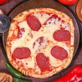 Пица Луканка и топено сирене (38см)