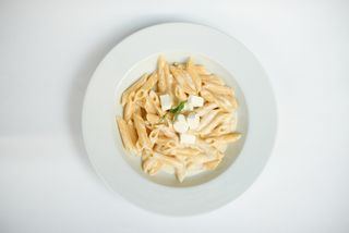 პასტა ხუთი ყველი