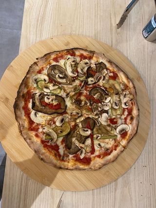 Pizza Vegetariana (Mediana)