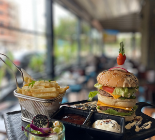 Double Cheese Burger