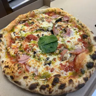 Pizza Prosciutto Funghi