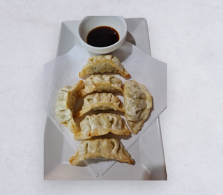 군만두 Kun mandu yaki gyoza 7 szt.
