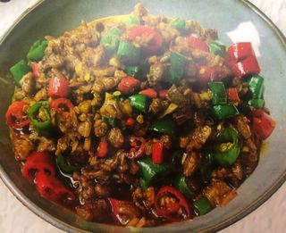 Курица в остром соусе