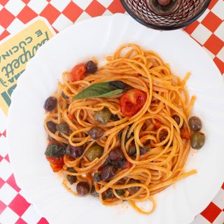 Spaghetti alla Puttanesca 
