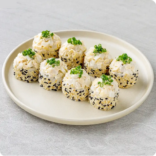 Рол з кальмаром (285г)