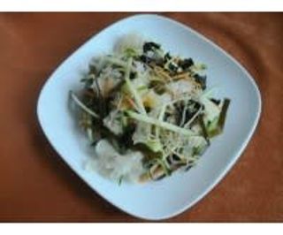 19. Китайска салата (300г)