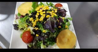 Ensalada De Rulo De Cabra