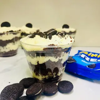 Bolo no pote de Ninho com Oreo