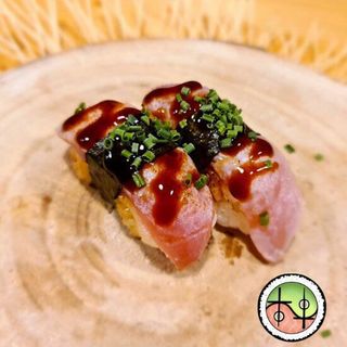 44. Nigiri De Atún Flameado (2 Uds.)