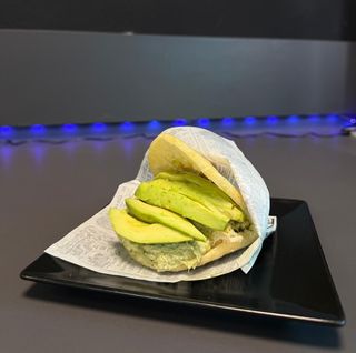 Arepa De Reina Pepiada
