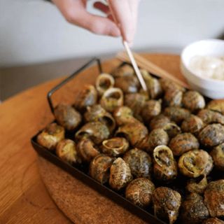 Caracoles "a la llauna"