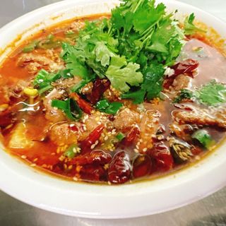 Zuppa di manzo piccante(水煮牛肉）