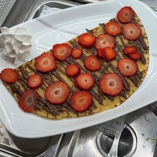 Crepe com Toblerone e Fruta