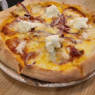 pizza especial burrata picante (33 cm.)