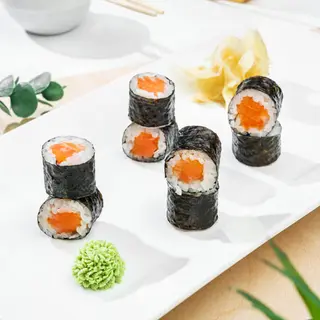 Roll Sake Maki
