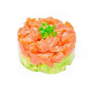 140. Tartar De Salmón Y Aguacate