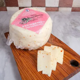Pecorino al peperoncino 200g