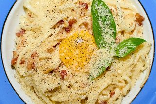 Carbonara w bacon marmalade [ Карбонара с мармеладним беконом] (220г)
