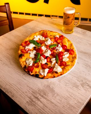 Focaccia con Pachino e Bufala