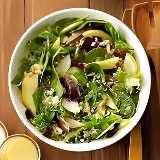 Roquefort & Pear Salad