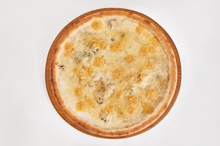 Піца Кватро формаджі (чотири сира) (370г)