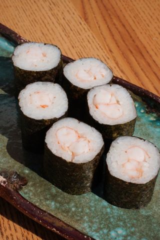 Макі рол з креветкой