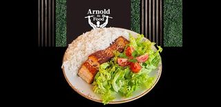 Сьомга филе един брой с две гарнитури по избор (450г)