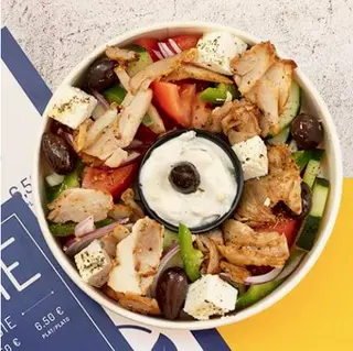 Ensalada griega con pollo