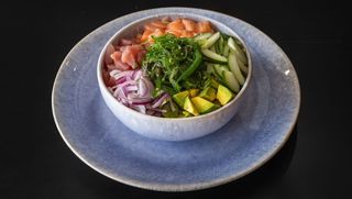 POKE de Salmão e Atum