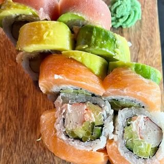 Rainbow - paluszek krabowy owijany rybami