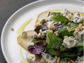 З грушею та блакитним сиром (200g)