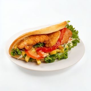 Sandwich cu snitel din pui mare