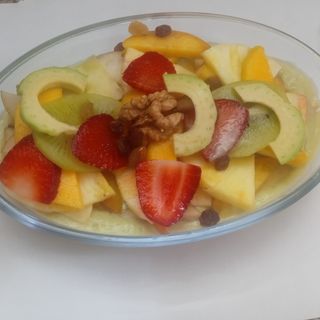 سلطة افوكادو