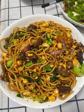 Tallarines Con Ternera