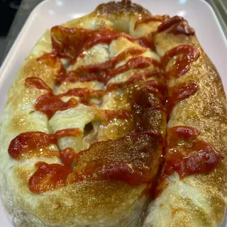 Pizza burek + Coca-Cola 0.33l