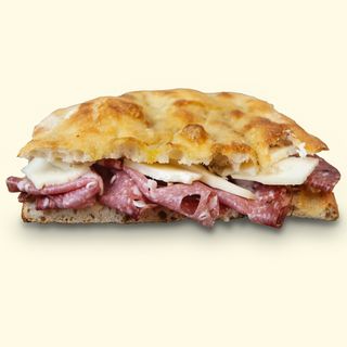 Focaccia salame nazionale pecorino toscano DOP