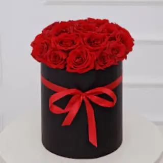 წითელი ვარდები (15ც)
