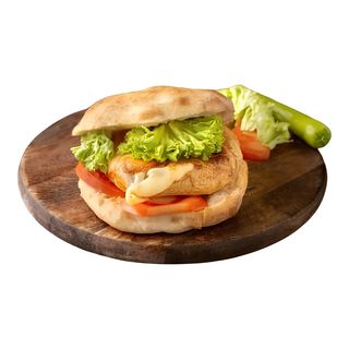 Punjeni pileći file u lepinji 200 gr