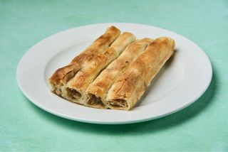 Pita sa pečurkama 250g + Baklava sa orahom