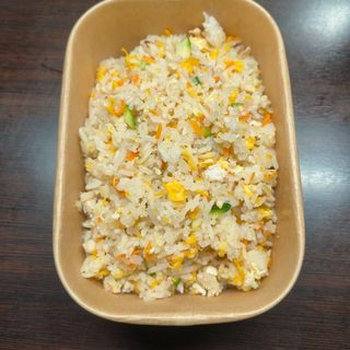 Riso saltato con pollo