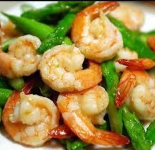 Langostinos Salteados Con Verduras