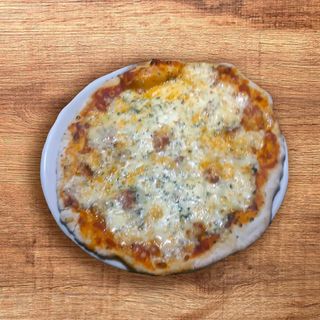 Pizza De Quesos (33 Cm.)