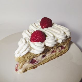 Fatia de Bolo de Morango