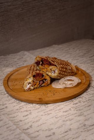 Tortilla sa roštiljskom kobasicom