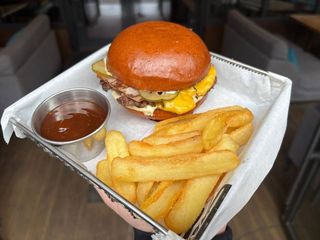 ЧііЗі бургер (300g)