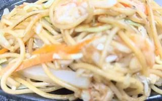 25B - Spaghetti con frutti di mare alla piastra