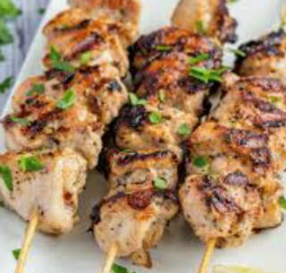 Brochetas de pollo (2 uds.)