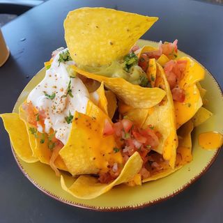 Nachos 3 Salsas