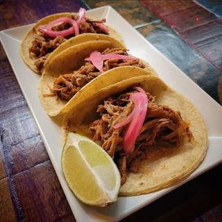 Tacos de Tinga de Ternera (3 uds) 